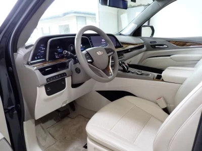 GM CADILLAC ESCALADE