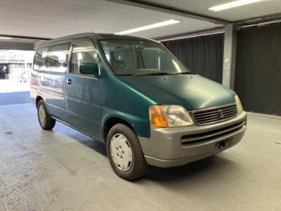 Honda STEP WAGON  с аукциона в Японии