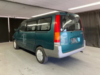 Honda STEP WAGON  с аукциона в Японии