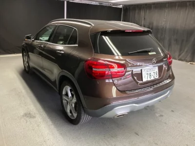 Mercedes-Benz GLA CLASS