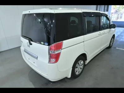 Honda STEP WAGON  с аукциона в Японии