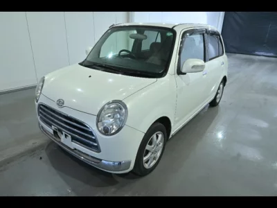 Daihatsu MIRA  с аукциона в Японии