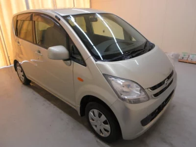 Daihatsu MOVE  с аукциона в Японии