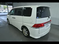 Honda STEP WAGON лот № 29002 оценка 3  с аукциона в Японии 3