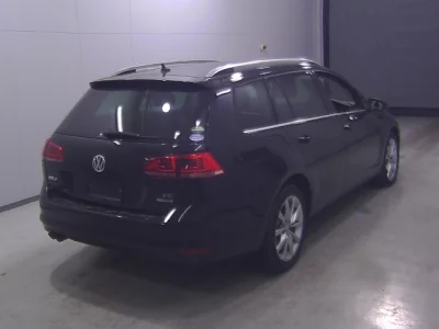Volkswagen GOLF VARIANT