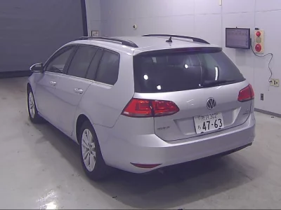 Volkswagen GOLF VARIANT