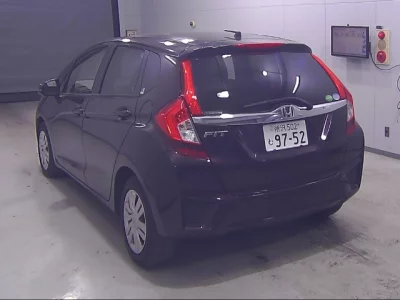 Honda FIT  с аукциона в Японии