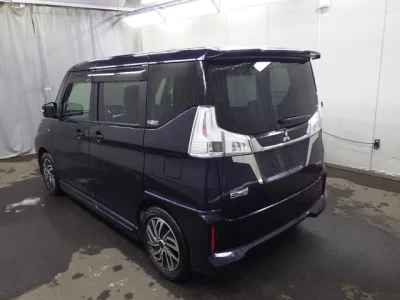 Mitsubishi DELICA D2