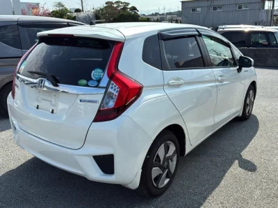 Honda FIT  с аукциона в Японии