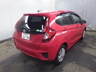 Honda FIT  с аукциона в Японии
