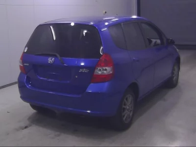 Honda FIT  с аукциона в Японии