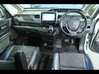 Honda FREED лот № 20001 оценка R  с аукциона в Японии 4