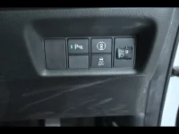 Honda FIT лот № 20200 оценка 3.5  с аукциона в Японии 9