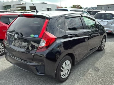 Honda FIT  с аукциона в Японии