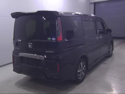 Honda STEP WAGON  с аукциона в Японии