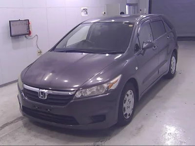 Honda STREAM  с аукциона в Японии