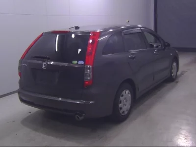 Honda STREAM  с аукциона в Японии