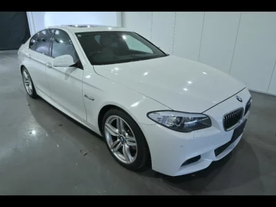 BMW 5-Series  с аукциона в Японии