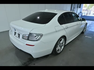 BMW 5-Series  с аукциона в Японии
