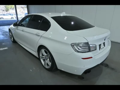 BMW 5-Series  с аукциона в Японии