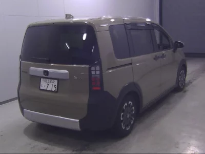 Honda FREED  с аукциона в Японии