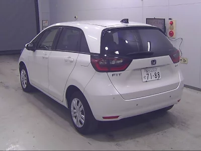 Honda FIT  с аукциона в Японии