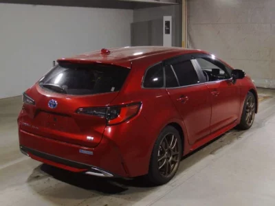 Toyota COROLLA TOURING  с аукциона в Японии
