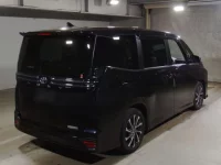 Toyota VOXY лот № 2263 оценка 4  с аукциона в Японии 1