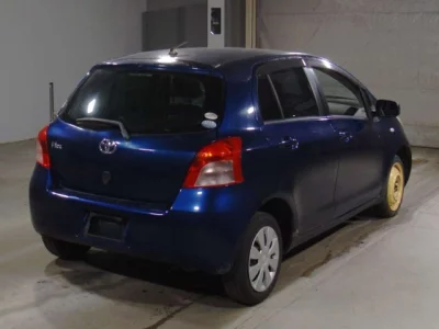 Toyota VITZ  с аукциона в Японии