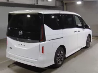 Nissan SERENA лот № 70020 оценка 3.5  с аукциона в Японии 1