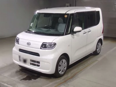 Daihatsu TANTO  с аукциона в Японии