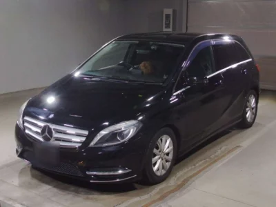 Mercedes-Benz B CLASS
