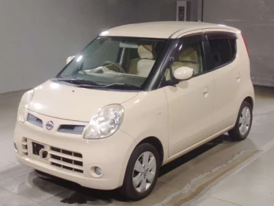 Nissan MOCO  с аукциона в Японии