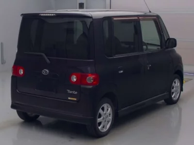 Daihatsu TANTO  с аукциона в Японии