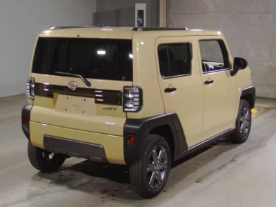 Daihatsu TAFT