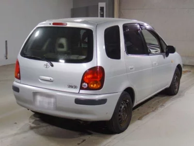 Toyota COROLLA SPACIO  с аукциона в Японии