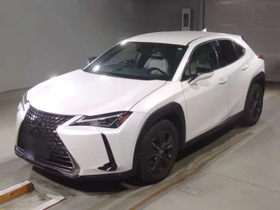 Lexus UX  с аукциона в Японии