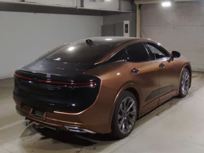 Toyota CROWN CROSSOVER  с аукциона в Японии