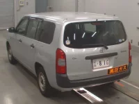 Toyota PROBOX лот № 10104 оценка 3  с аукциона в Японии 5