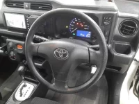 Toyota PROBOX лот № 30296 оценка 4  с аукциона в Японии 6