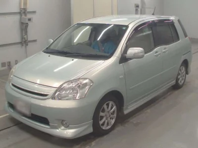 Toyota RAUM