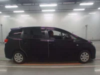 Toyota WISH лот № 30096 оценка 3.5  с аукциона в Японии 2