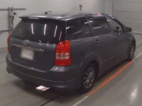 Toyota WISH лот № 50015 оценка R  с аукциона в Японии 1