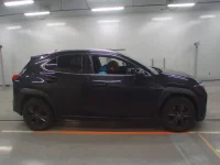 Lexus UX лот № 36002 оценка 4.5  с аукциона в Японии 2
