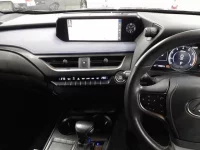 Lexus UX лот № 36002 оценка 4.5  с аукциона в Японии 8