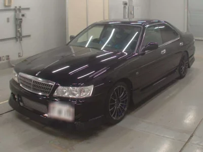 Nissan LAUREL
