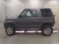 Nissan KIX лот № 221 оценка R  с аукциона в Японии 3