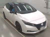 Nissan LEAF лот № 30001 оценка 4  с аукциона в Японии 4