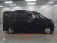 Nissan SERENA лот № 30084 оценка 3.5  с аукциона в Японии 2