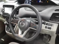 Nissan SERENA лот № 30084 оценка 3.5  с аукциона в Японии 6